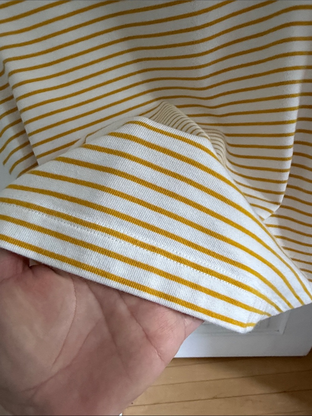COS • Yellow and White Heavyweight Cotton Tee (Size L) - Picture 7 of 8
